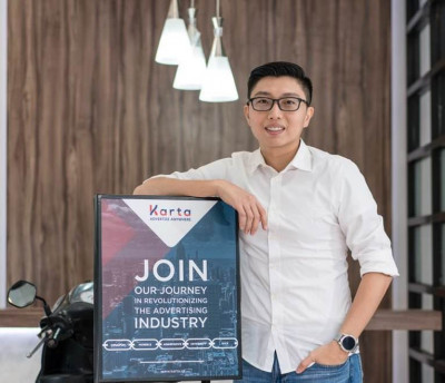 Andrew Setiawan, Sang Kreator ‘Iklan Berjalan’ thumbnail